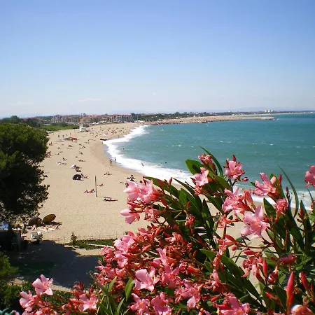 Gite Isaphil Hébergement de vacances *